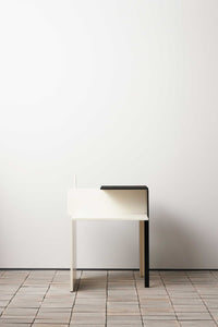 DE STIJL SIDE TABLE