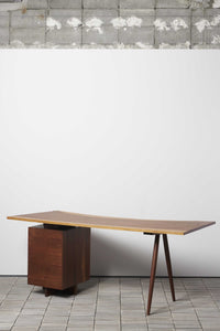 WOODEN DESK　SINGLE PEDESTAL