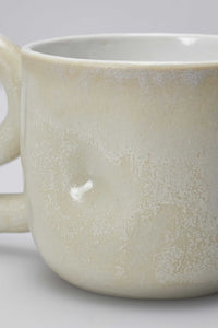 ALPHABET　HANDLE　MUG　CUP-E