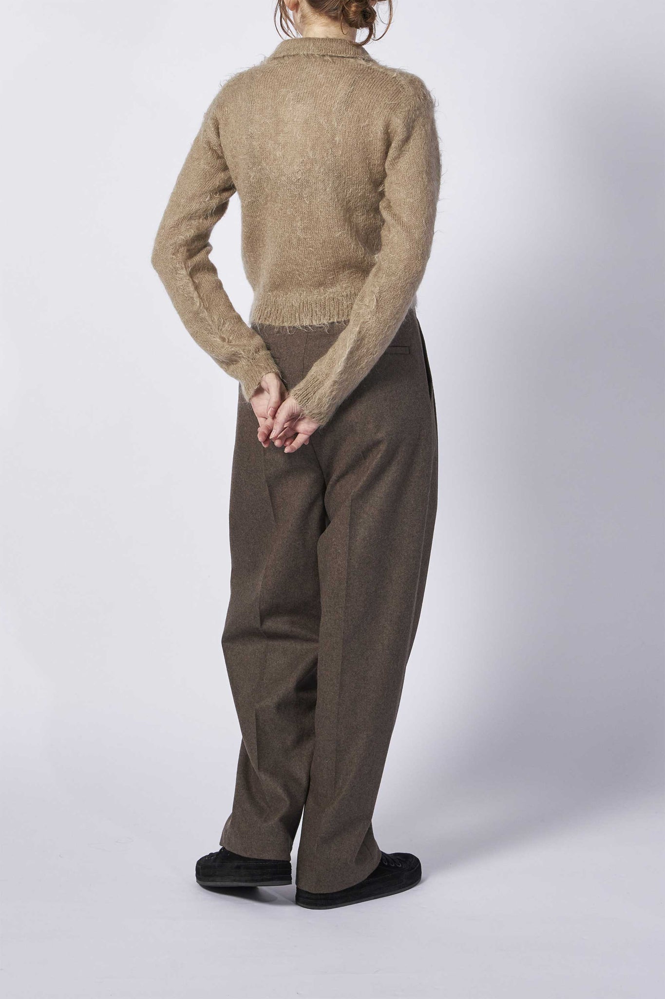 FLANNEL TUCK TROUSER