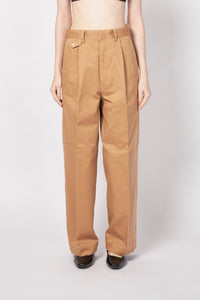 WASHED FINX CHINO ONE-TUCK PANTS